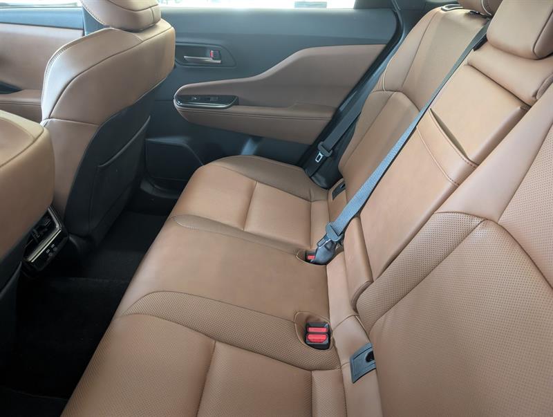 toyota Crown Signia 2025 - 11