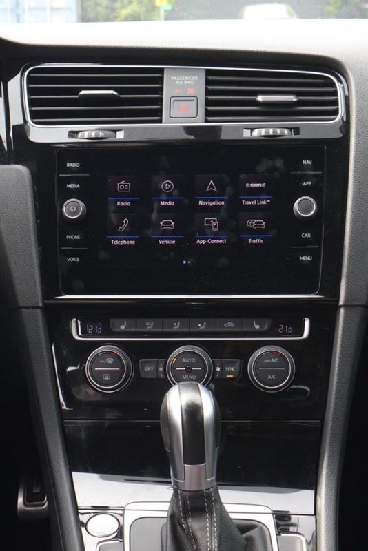 volkswagen Golf R 2019 - 13