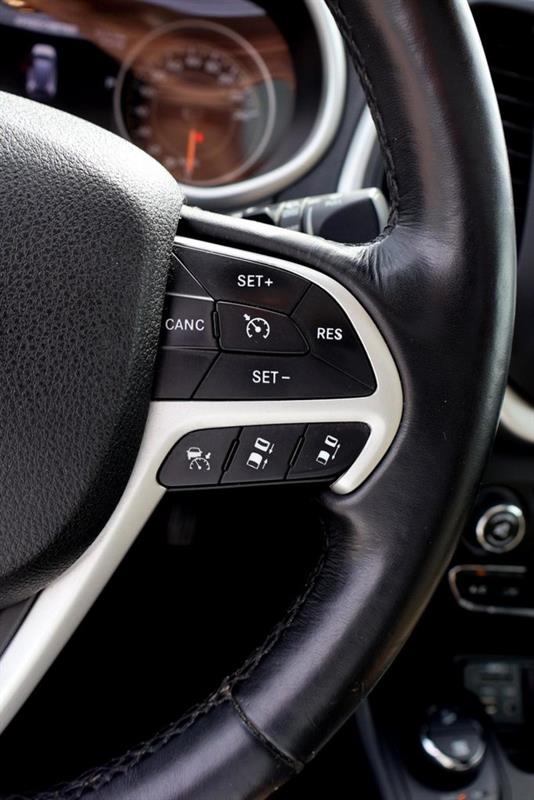 jeep Cherokee 2016 - 13