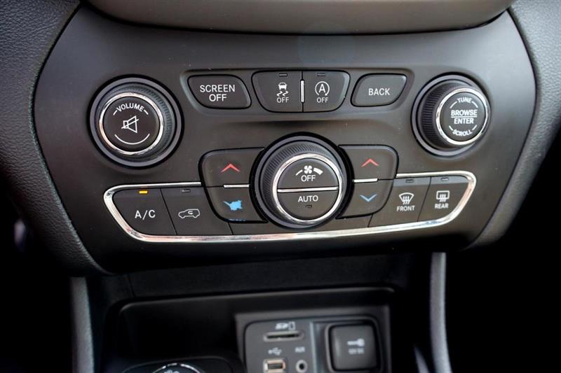 jeep Cherokee 2016 - 18