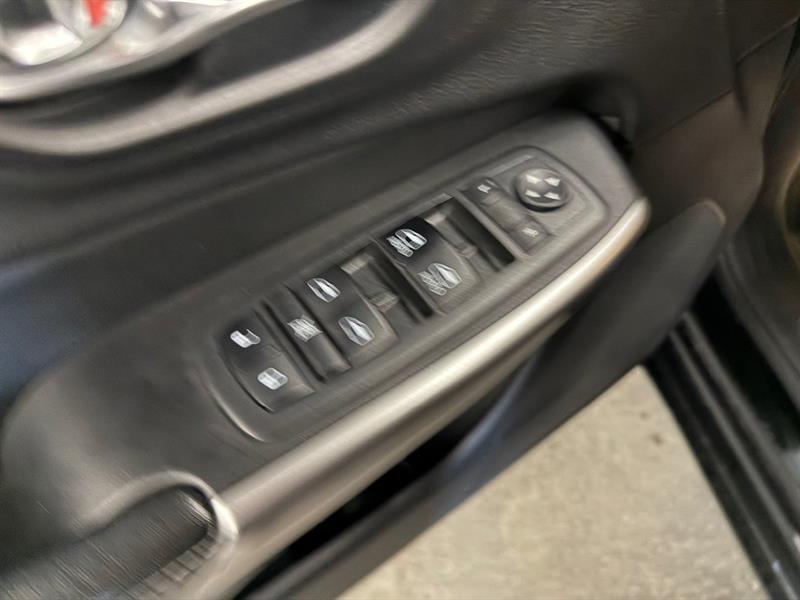 jeep Cherokee 2019 - 22