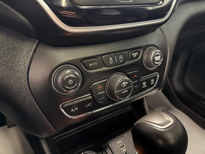 jeep Cherokee 2019 - 33