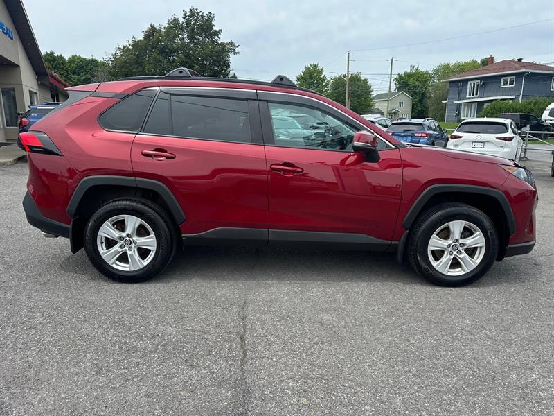 toyota RAV4 2019 - 11