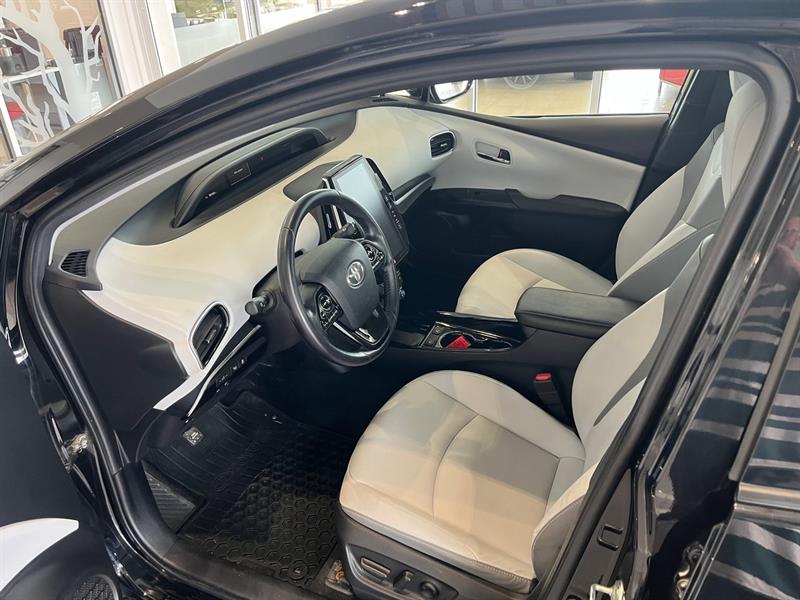 toyota Prius Prime 2020 - 9