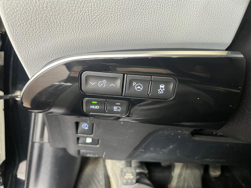toyota Prius Prime 2020 - 10