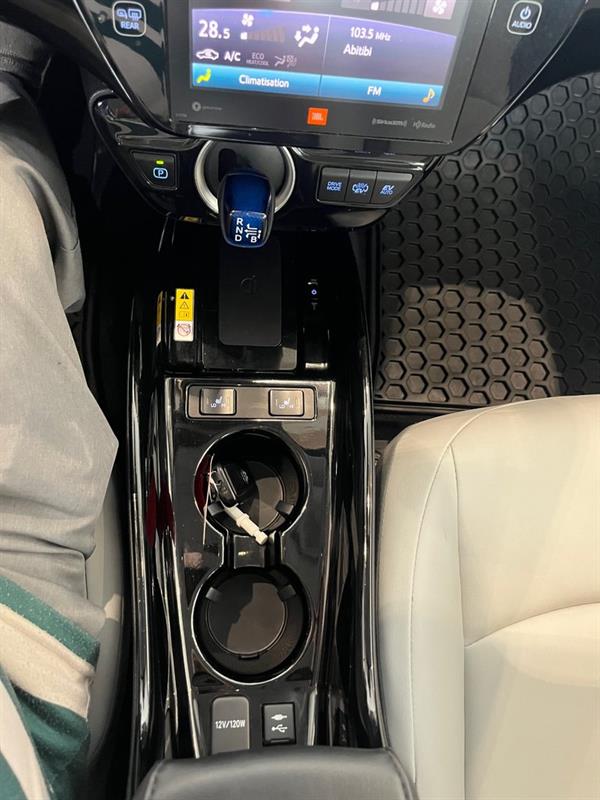 toyota Prius Prime 2020 - 17