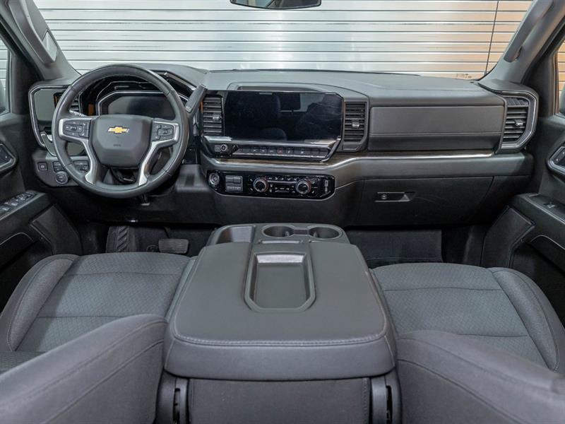chevrolet Silverado 1500 2025 - 11