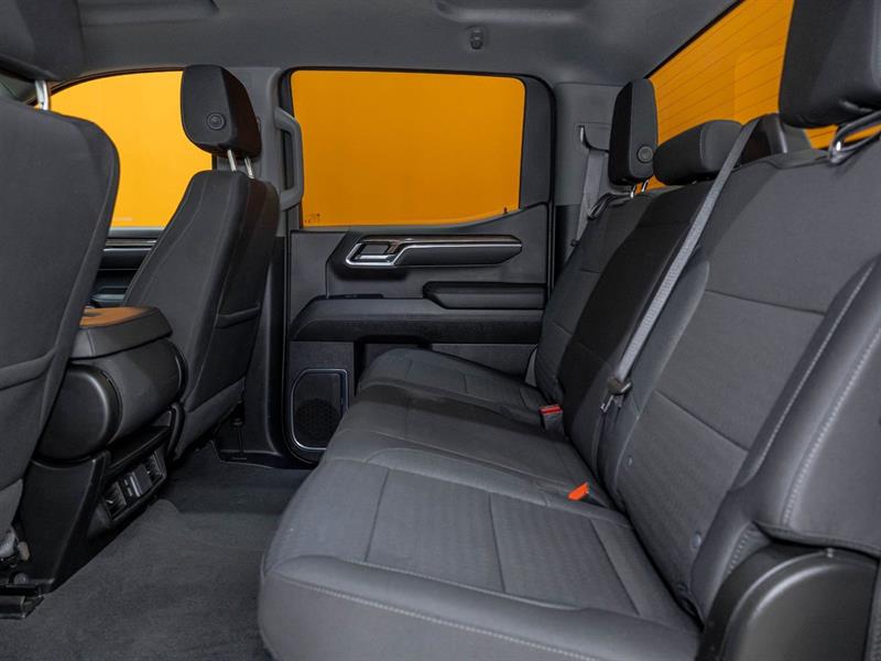 chevrolet Silverado 1500 2025 - 31