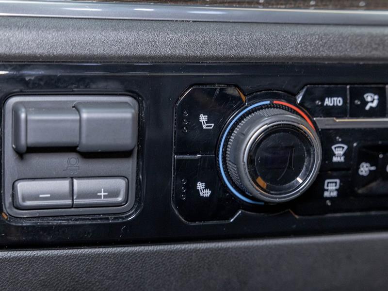 chevrolet Silverado 1500 2025 - 21