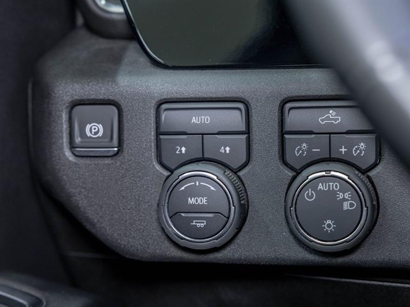 chevrolet Silverado 1500 2025 - 26