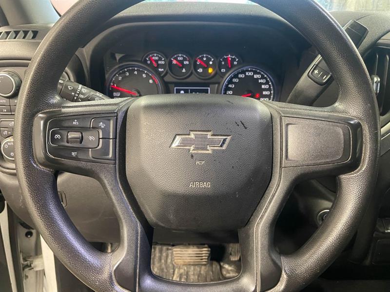 chevrolet Silverado 1500 2022 - 14