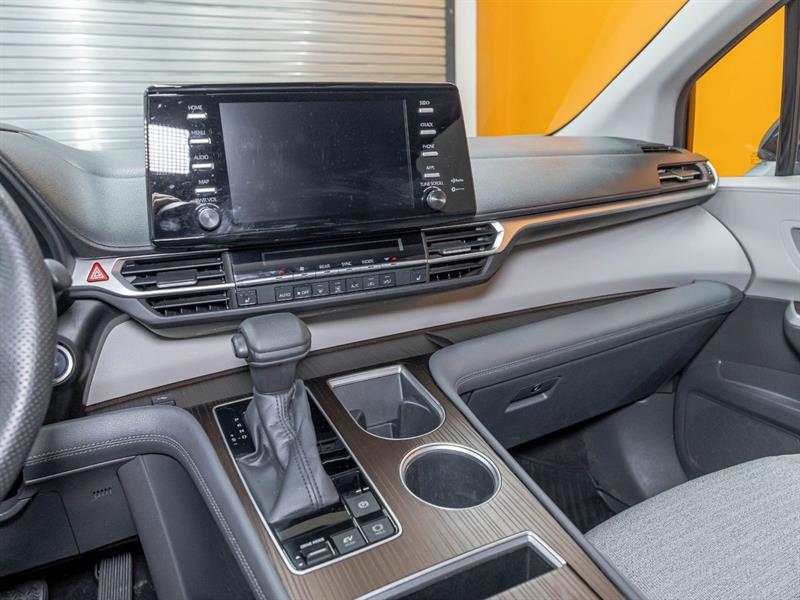toyota Sienna 2022 - 18
