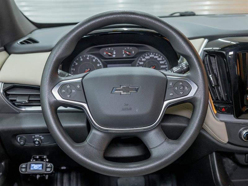 chevrolet Traverse 2022 - 12