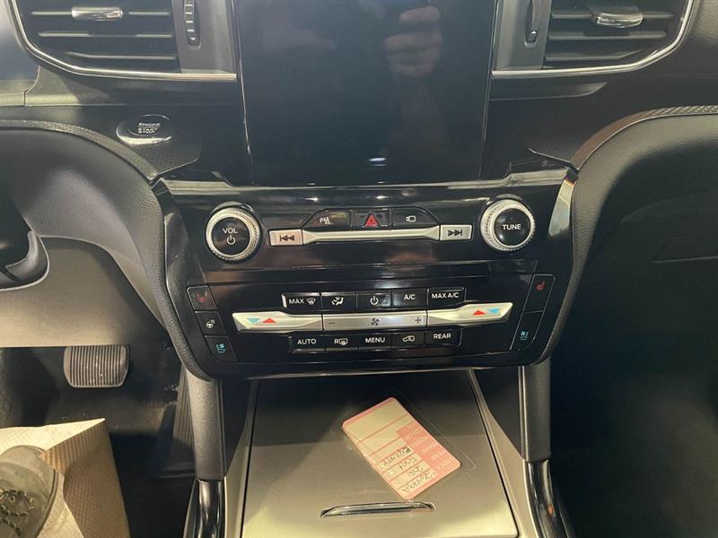 ford Explorer 2021 - 14
