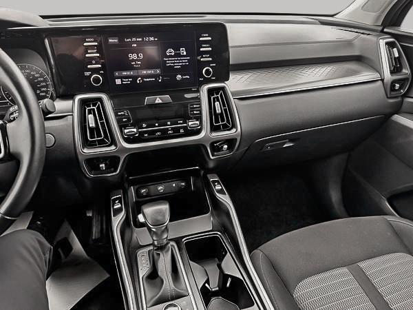 kia Sorento 2021 - 24