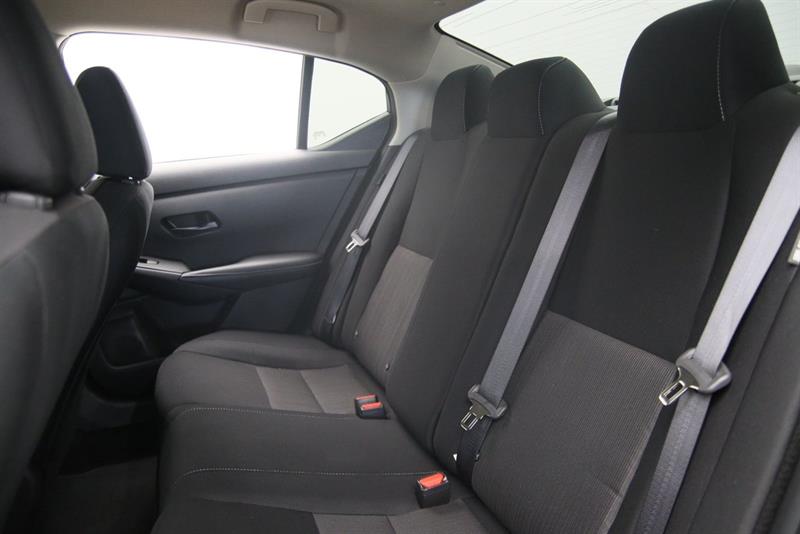 nissan Sentra 2024 - 8