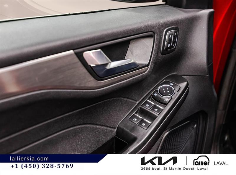 ford Escape 2022 - 11