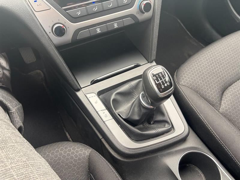 hyundai Elantra 2018 - 10