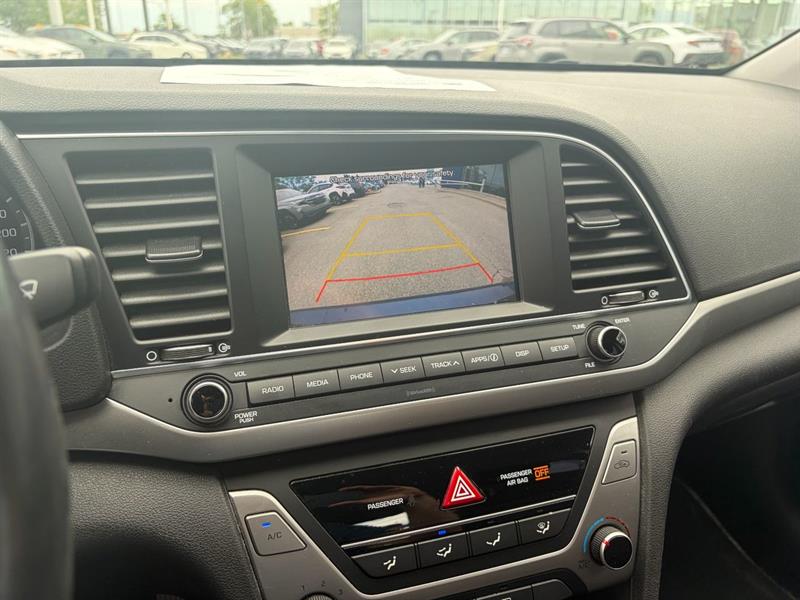 hyundai Elantra 2018 - 11