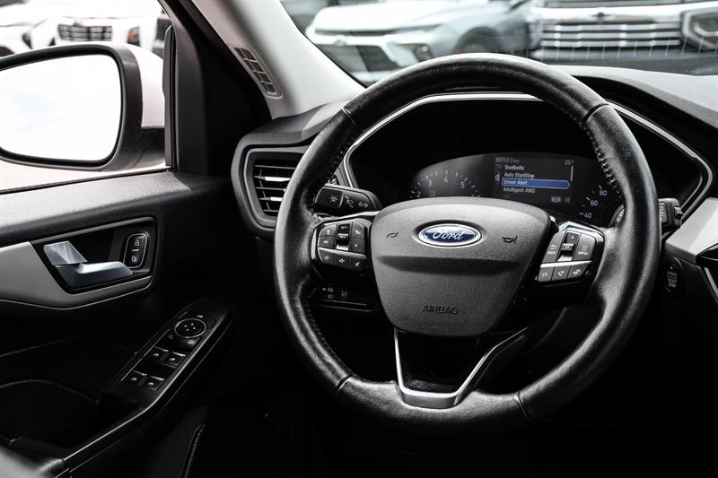 ford Escape 2021 - 18