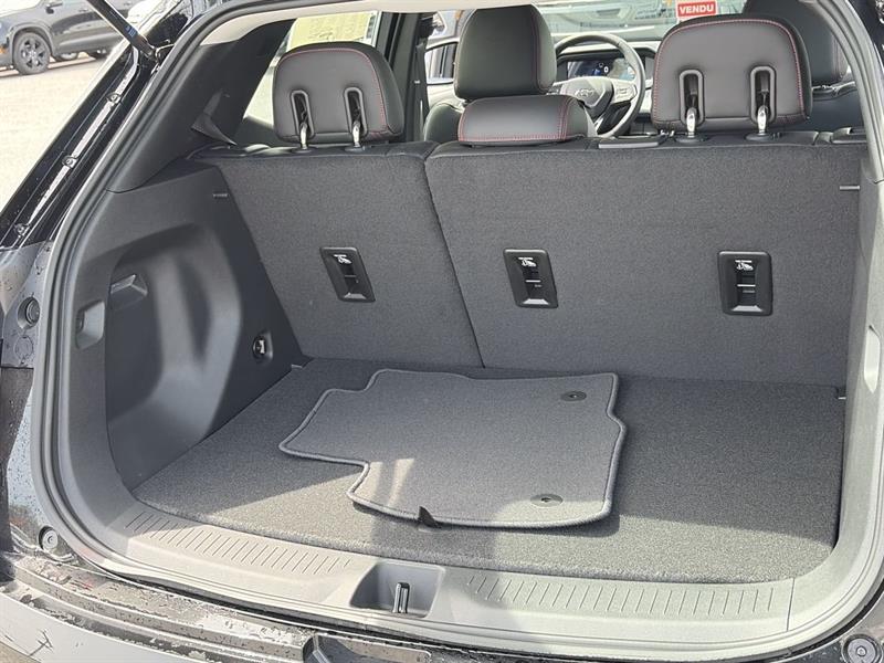 chevrolet Bolt 2027 - 31