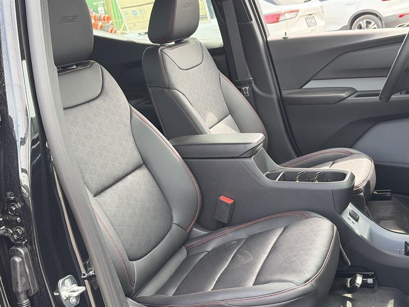 chevrolet Bolt 2027 - 32
