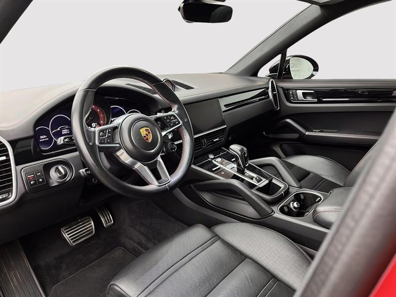 porsche Cayenne 2022 - 12