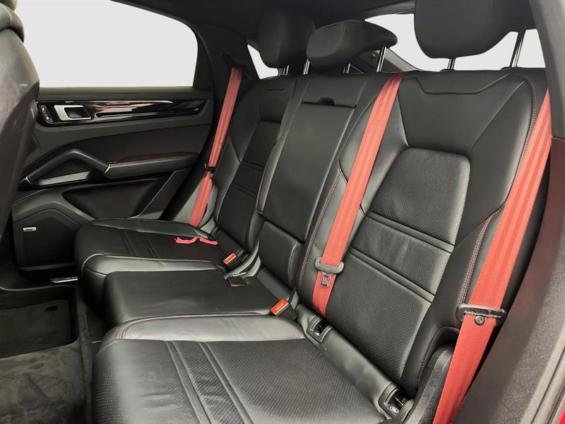 porsche Cayenne 2022 - 26