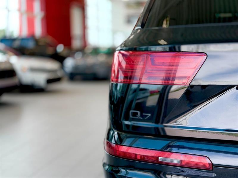 audi Q7 2018 - 12