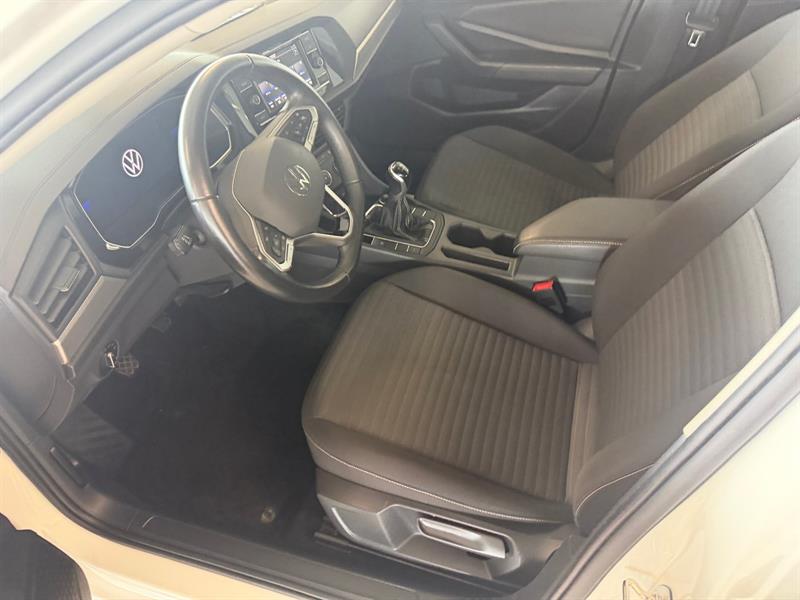 volkswagen Jetta 2022 - 9