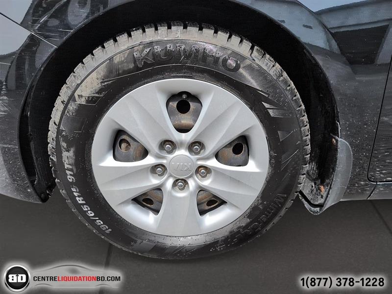 kia Forte 2018 - 12