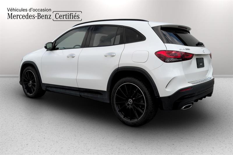 mercedes-benz GLA250 2023 - 4