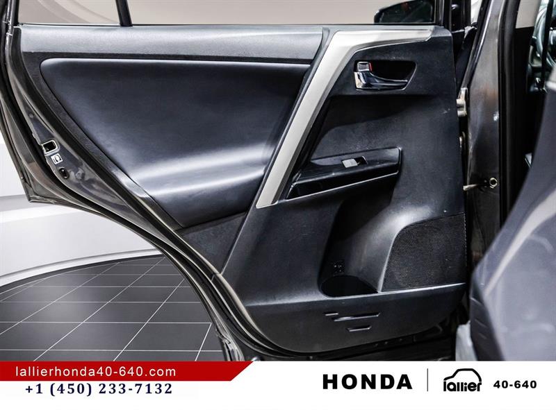 toyota RAV4 2016 - 12
