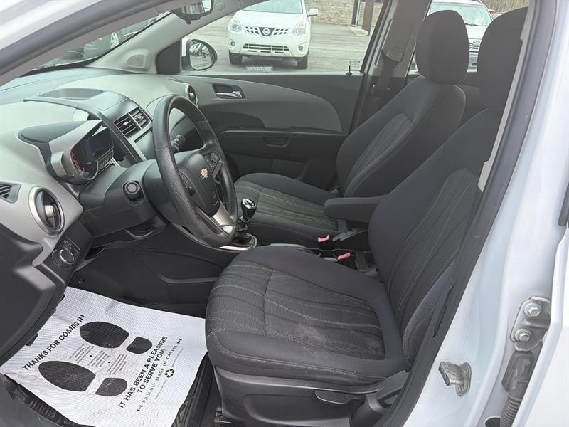 chevrolet Sonic 2013 - 13