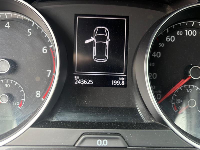 volkswagen Golf 2018 - 25