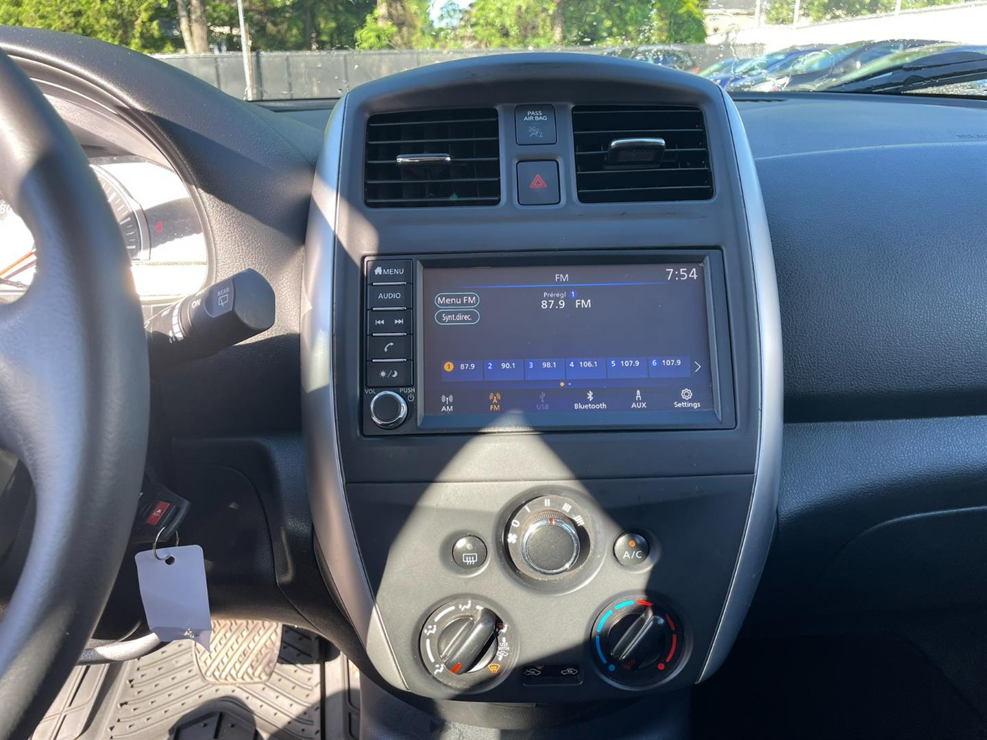 nissan Micra 2019 - 13