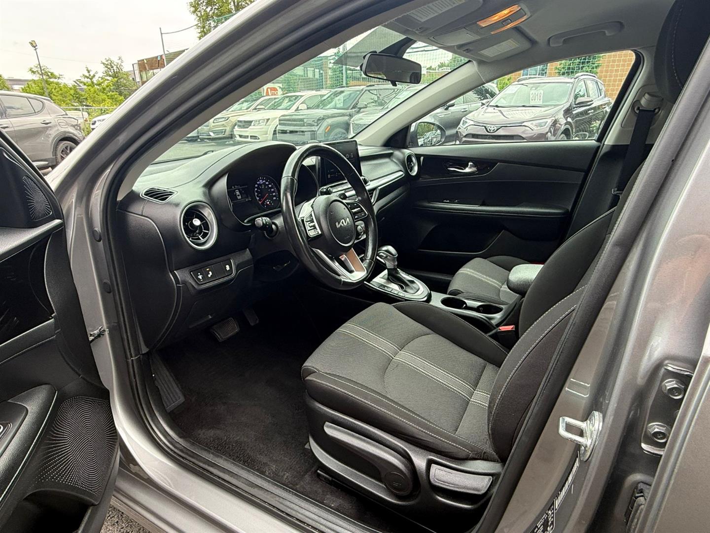 kia Forte 2023 - 2