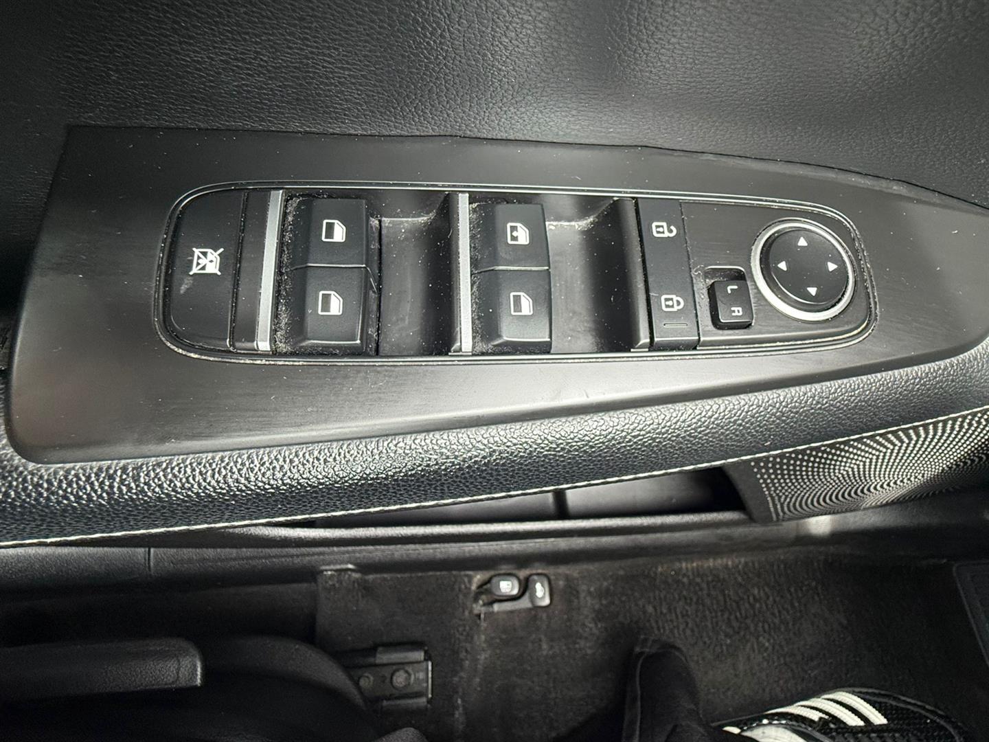 kia Forte 2023 - 23