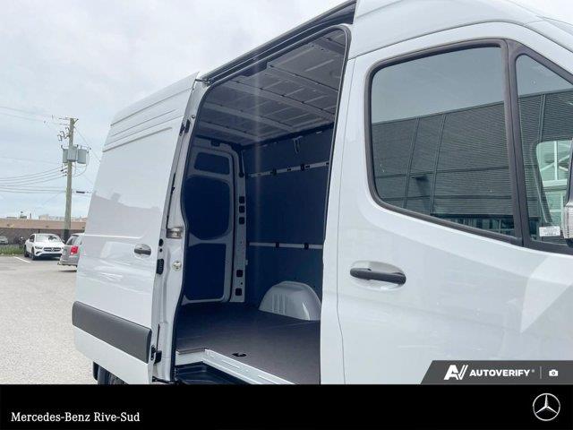 mercedes-benz Sprinter Crew Van 2026 - 21