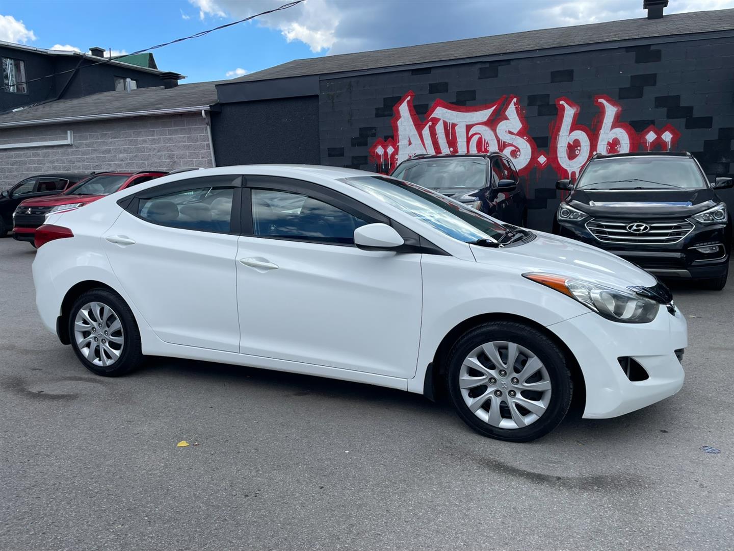 White 2013 Hyundai Elantra Sedan Automatic