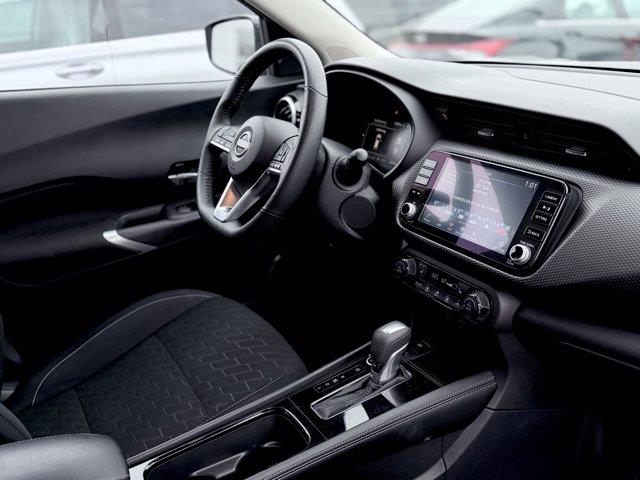 nissan Kicks Play 2025 - 24