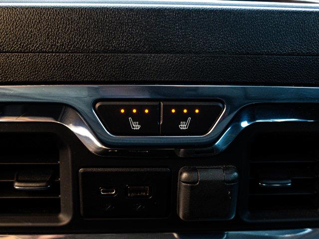 chevrolet Silverado 3500HD 2023 - 32