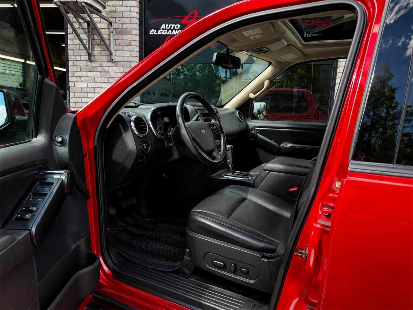 ford Explorer Sport Trac 2010 - 2