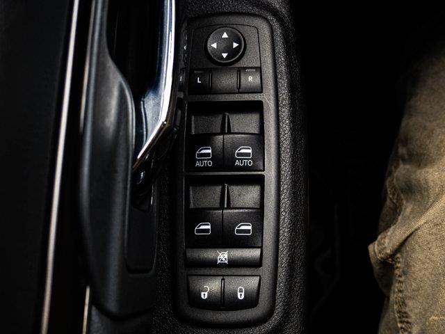 ram 1500 Classic 2023 - 17
