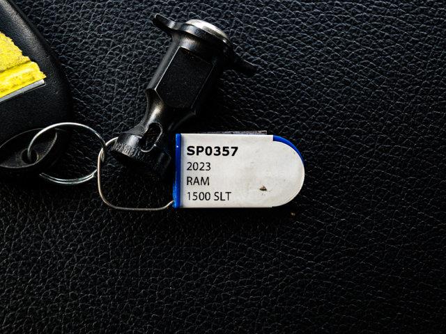 ram 1500 Classic 2023 - 31