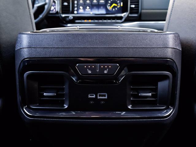 chevrolet Silverado 1500 2023 - 32