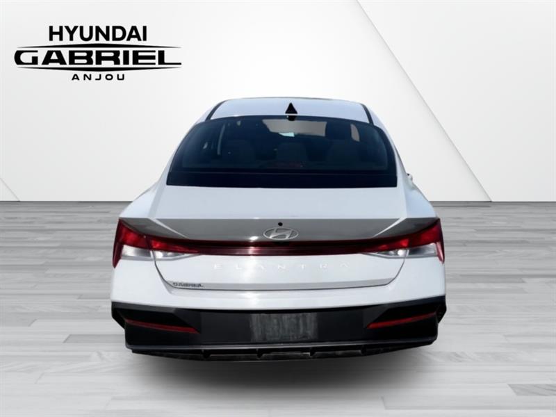 hyundai Elantra 2024 - 3