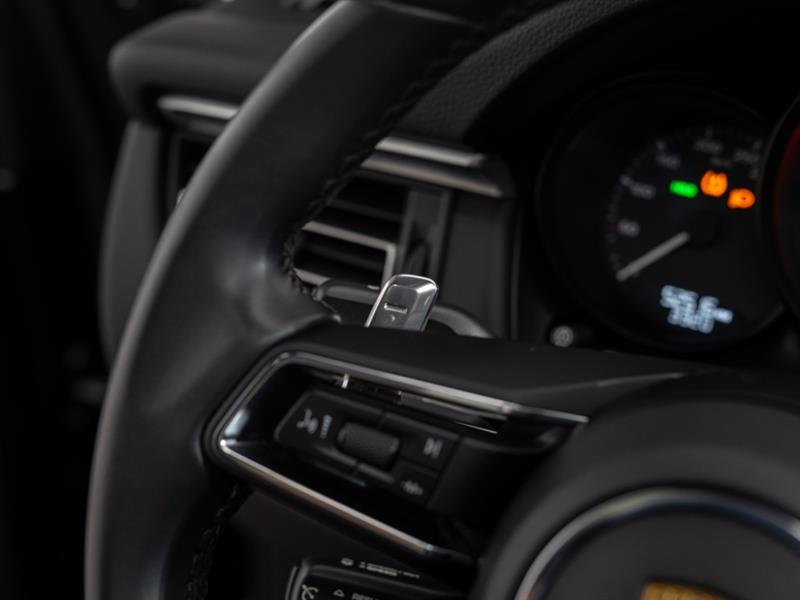 porsche Macan 2022 - 24
