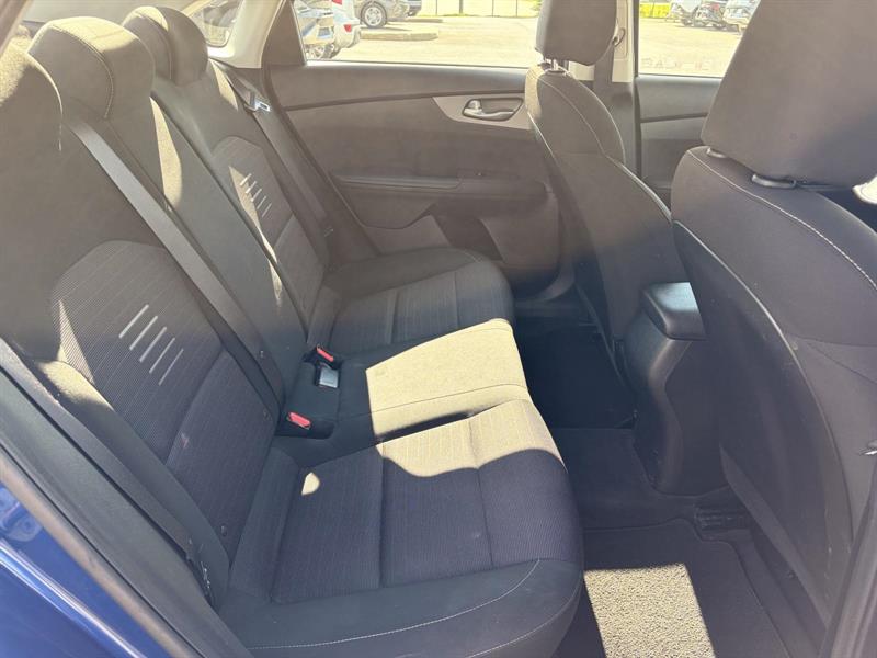 kia Forte 2020 - 8