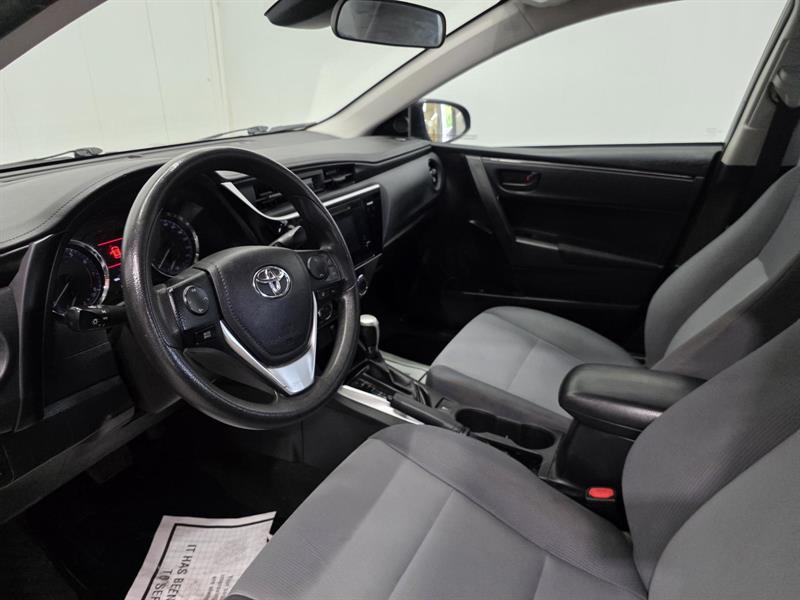 toyota Corolla 2017 - 6